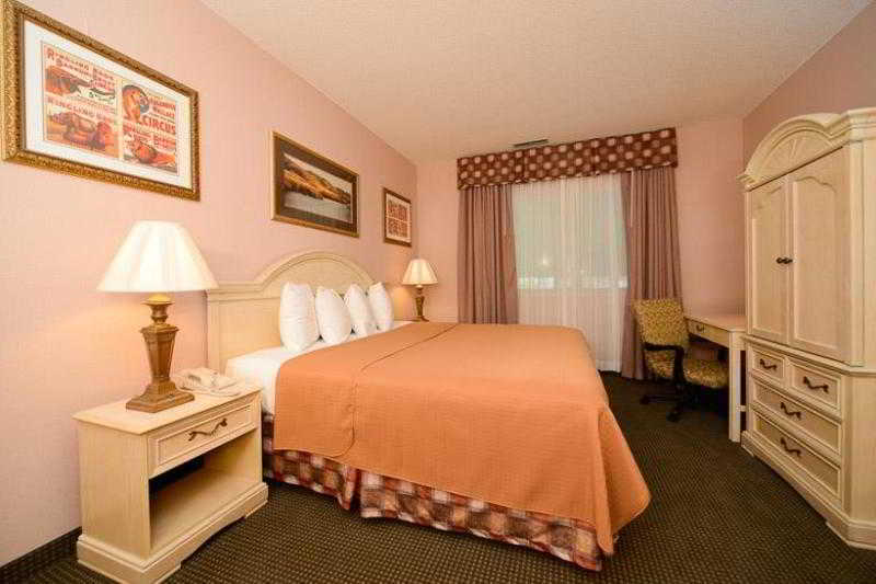 Best Western Circus City Inn Peru Eksteriør billede