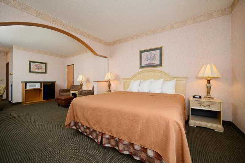 Best Western Circus City Inn Peru Eksteriør billede
